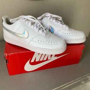 Women’s Nike Sneakers | Nike Court Vision Low | Iridescent Swoosh | NEW Size 8.5